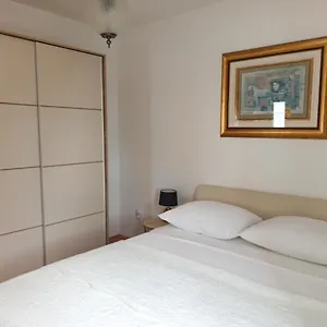 Kristy Apartament Zadar